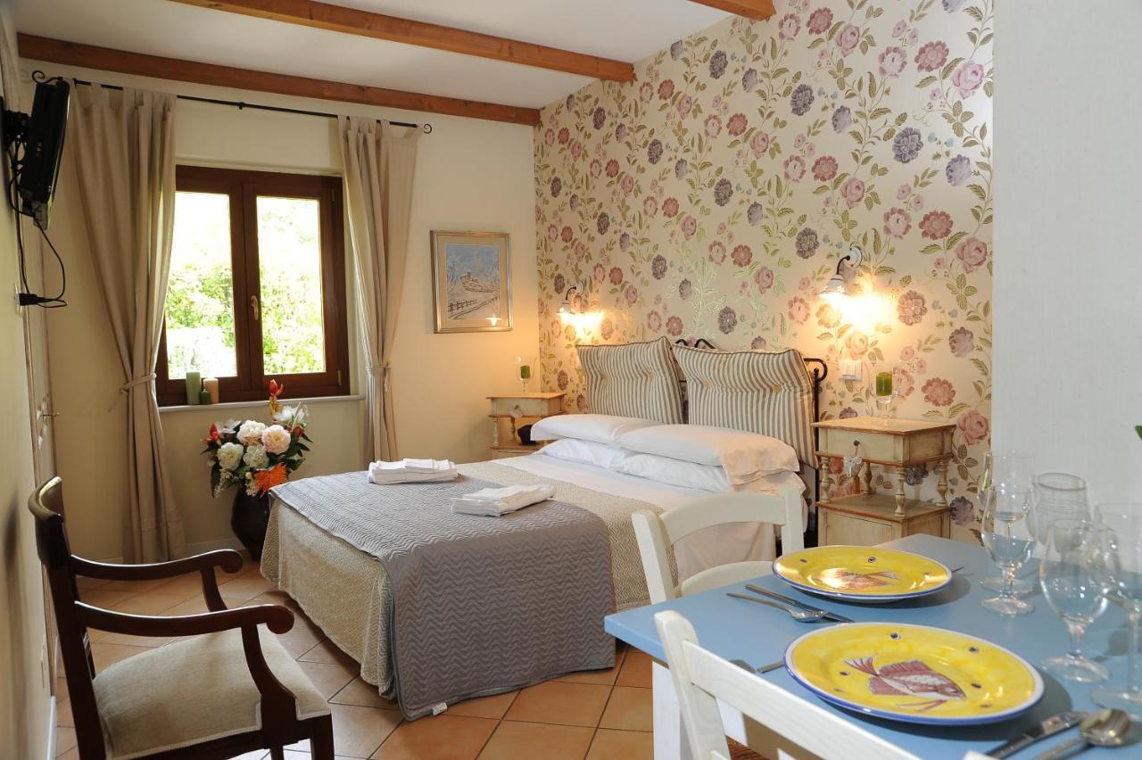 Affittacamere Fulé Fontecchio Extérieur photo
